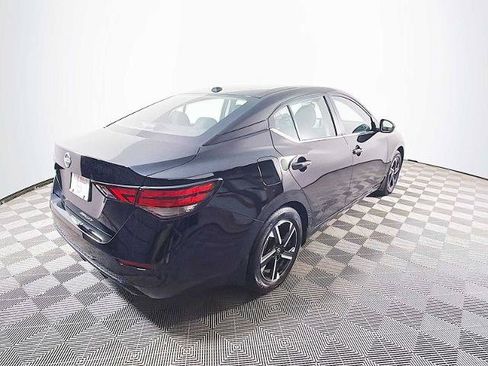 Certified 2025 Nissan Sentra SV FWD image 4