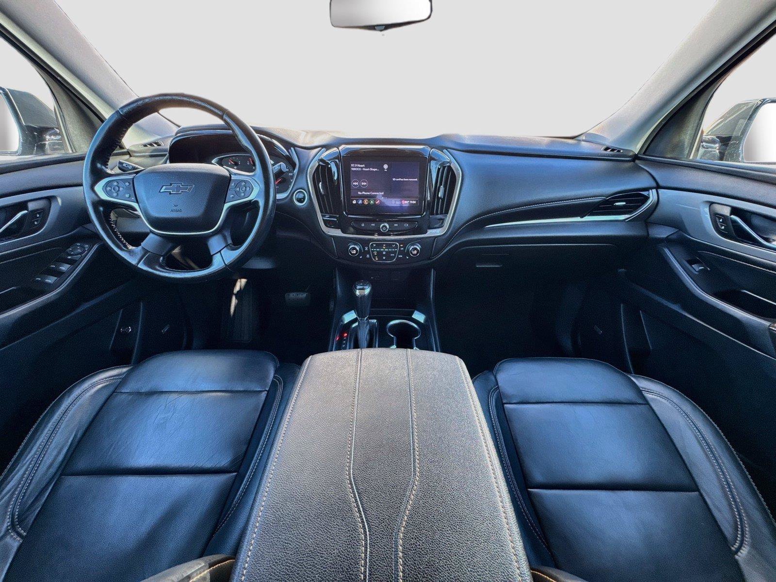 Used 2020 Chevrolet Traverse RS FWD image 25