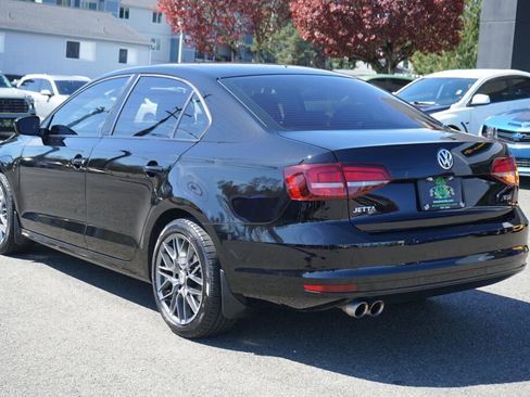 Used 2017 Volkswagen Jetta S w/ Jetta S Cold Weather Package image 3