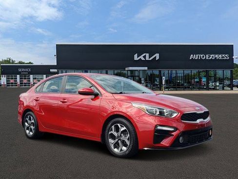 Certified 2021 Kia Forte LXS FWD image 1