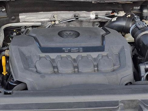 Used 2023 Volkswagen Tiguan SE FWD image 21