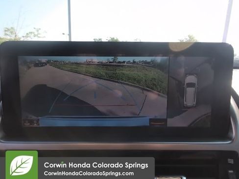Used 2023 Lexus GX 460 Luxury w/ Accessory Package AWD/4WD image 22