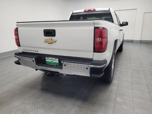 Used 2017 Chevrolet Silverado 1500 Custom w/ Custom Convenience Package RWD image 7