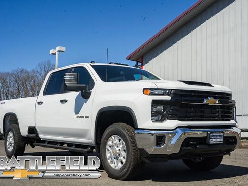 New 2026 Chevrolet Silverado 3500 W/T image 1