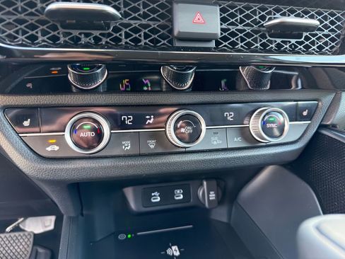 Certified 2025 Acura ADX AWD image 32