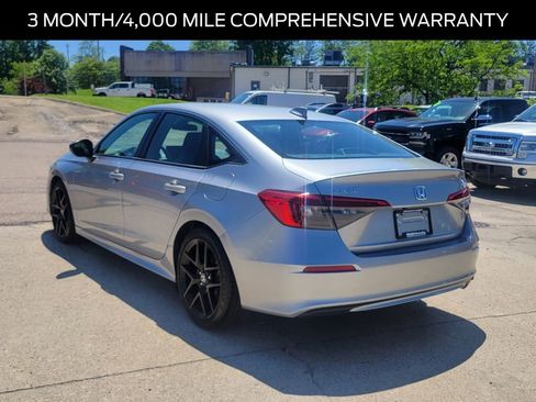 Used 2023 Honda Civic Sport image 3