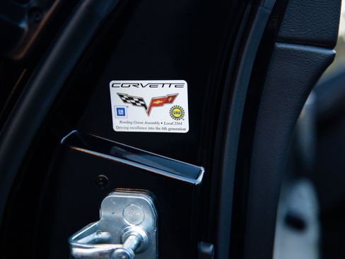 Used 2010 Chevrolet Corvette Grand Sport w/ Preferred Equipment Group image 55