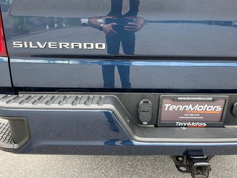 Used 2021 Chevrolet Silverado 1500 Custom RWD image 41