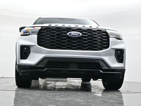 New 2026 Ford Explorer ST-Line w/ ST-Line Street Pack image 47