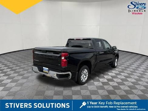Used 2023 Chevrolet Silverado 1500 LT AWD/4WD image 6