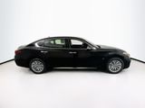 Used 2016 INFINITI Q70 L 3.7 image 4