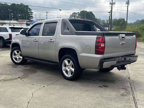 Used 2007 Chevrolet Avalanche LS RWD image 5