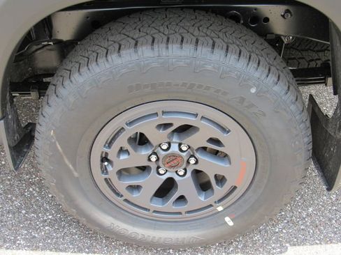New 2026 Nissan Frontier PRO-4X w/ Pro Premium Package AWD/4WD image 13