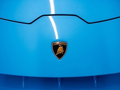 Used 2023 Lamborghini Huracan EVO image 6