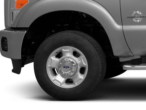 Used 2016 Ford F350 XLT w/ XLT Premium Package AWD/4WD image 13