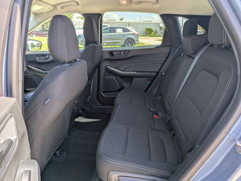 Used 2023 Ford Escape Active w/ Tech Pack #1 AWD/4WD image 13