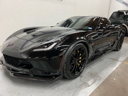 Used 2017 Chevrolet Corvette Grand Sport RWD image 2