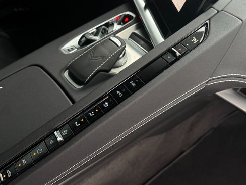 Used 2025 Chevrolet Corvette Z06 image 33