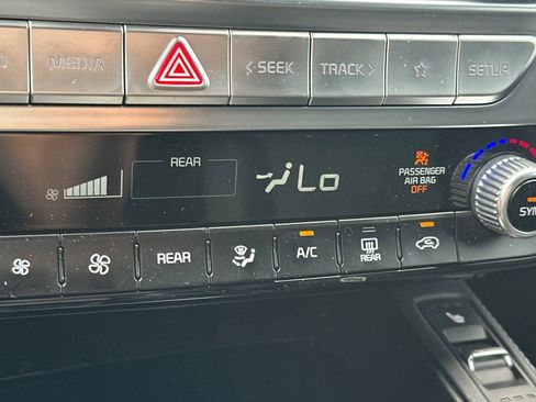 Used 2025 Kia Telluride SX X-Line AWD/4WD image 30