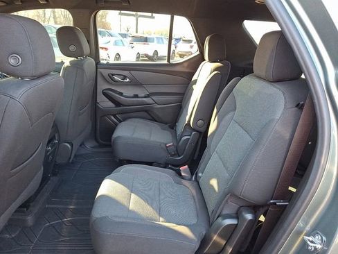 Used 2023 Chevrolet Traverse LT w/ LPO, Floor Liner Package image 10