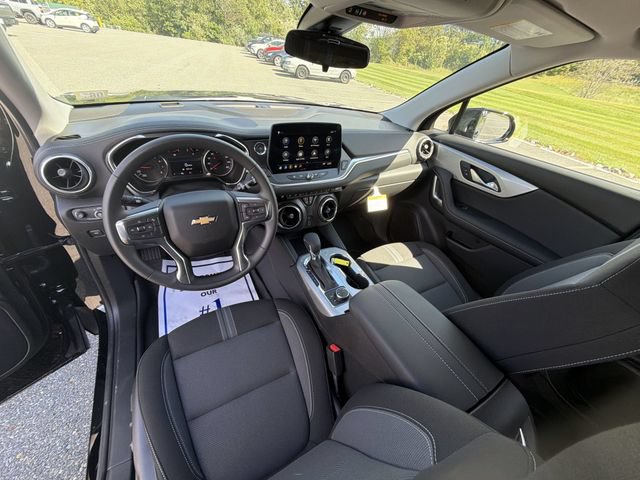 New 2026 Chevrolet Blazer LT w/ LPO, Floor Liner Package AWD/4WD image 21