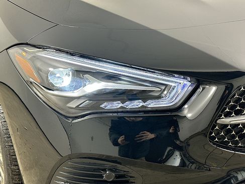 Certified 2025 Mercedes-Benz CLA 250 4MATIC image 41