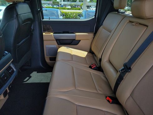 Used 2024 Ford F250 Lariat w/ Lariat Ultimate Package AWD/4WD image 27