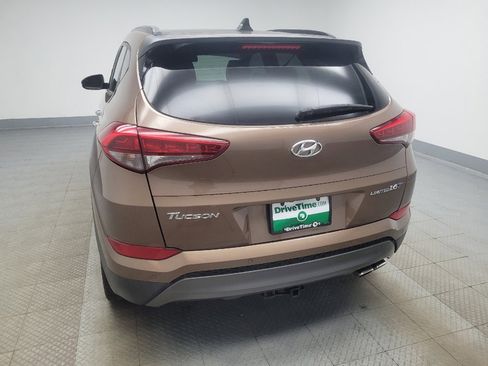 Used 2016 Hyundai Tucson Limited w/ Option Group 03 FWD image 6