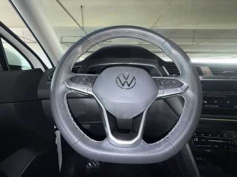 Certified 2023 Volkswagen Tiguan SE FWD image 15