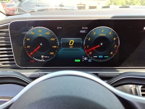 Used 2020 Mercedes-Benz GLS 450 4MATIC image 16