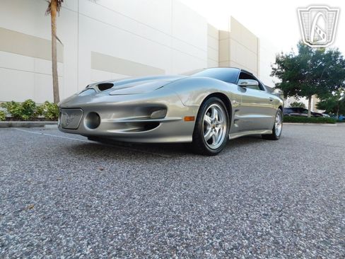 Used 1999 Pontiac Firebird Formula w/ Security Pkg image 31