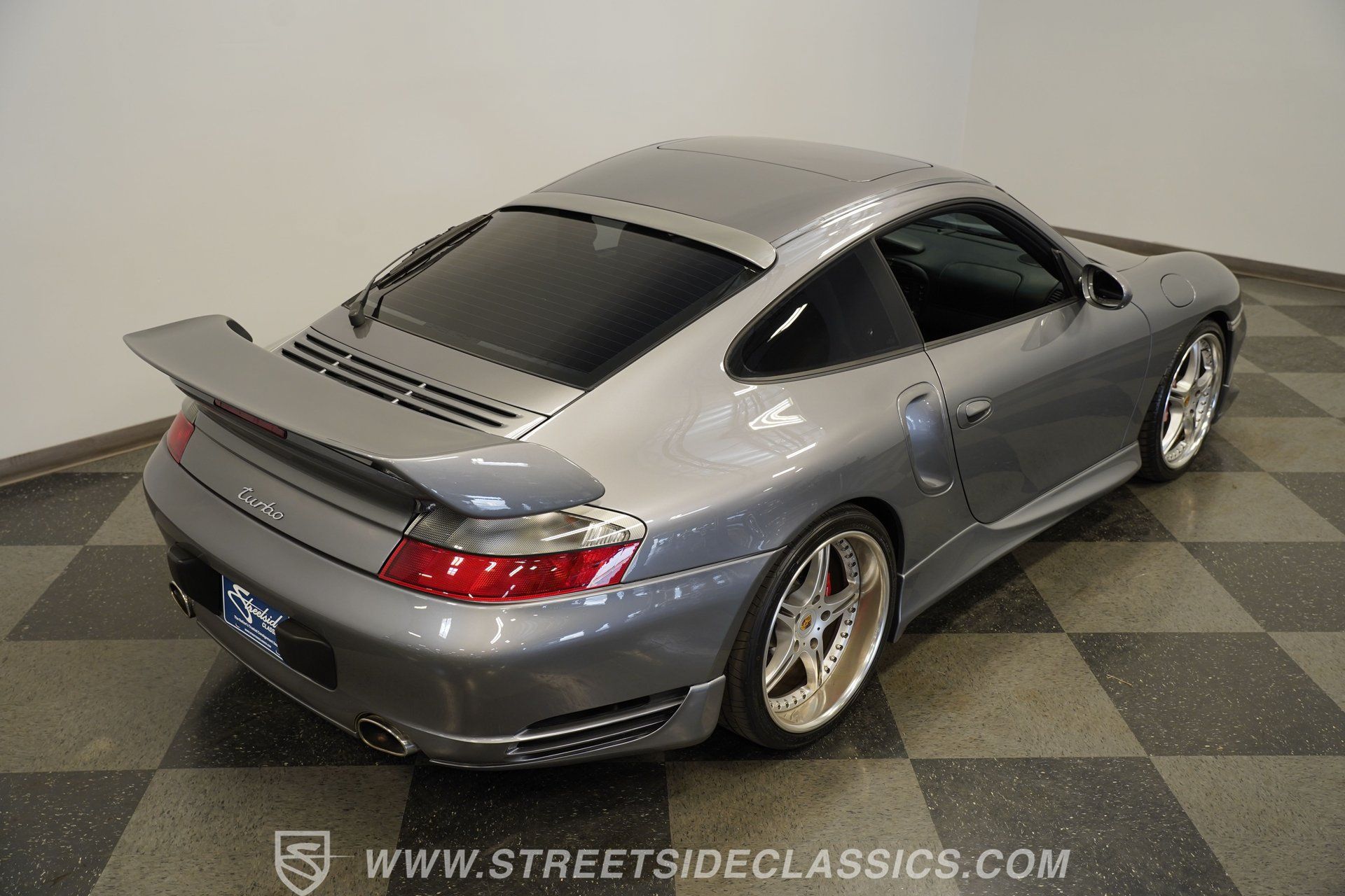 Used 2001 Porsche 911 Turbo AWD/4WD image 30