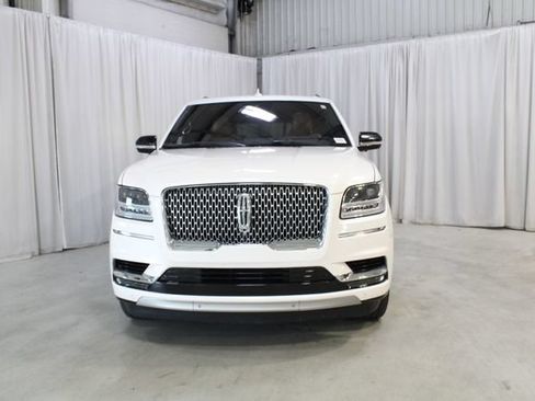 Used 2019 Lincoln Navigator L Reserve AWD/4WD image 37