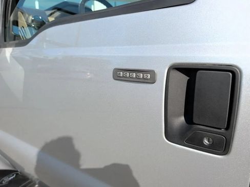 Used 2010 Ford F350 XLT AWD/4WD image 22