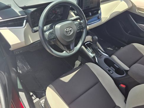 Used 2023 Toyota Corolla LE FWD image 11