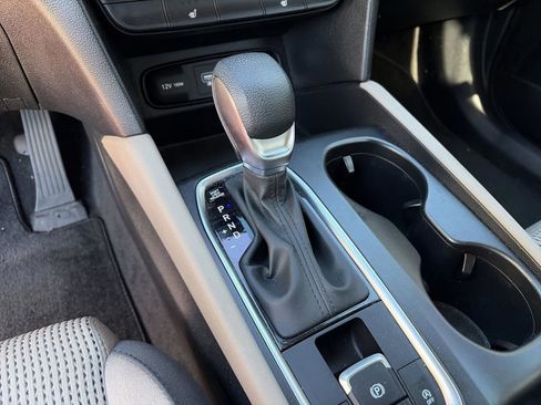 Used 2019 Hyundai Santa Fe SEL image 14