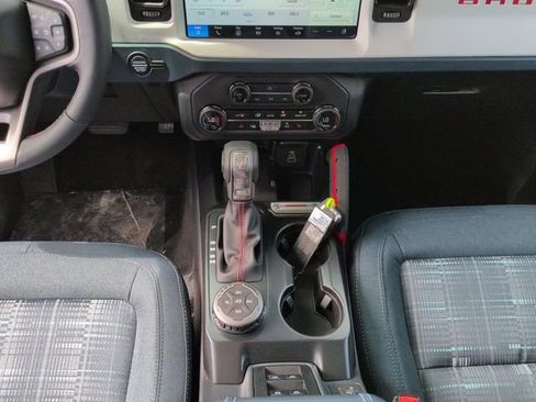 New 2026 Ford Bronco Heritage Edition image 17