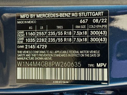 Used 2023 Mercedes-Benz GLB 250 GLB 250 image 32