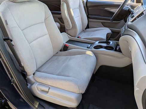 Used 2019 Honda Pilot LX image 24