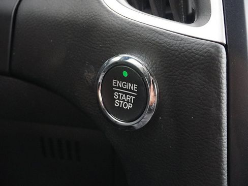 Used 2022 Ford Edge ST-Line image 48