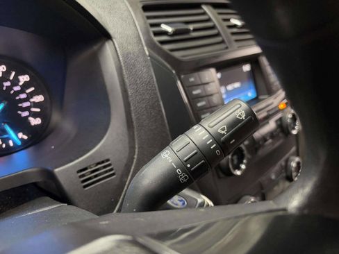 Used 2018 Ford Explorer FWD image 41