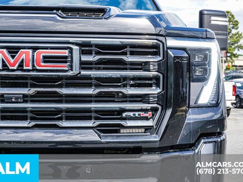 Used 2024 GMC Sierra 2500 AT4 w/ Technology Package AWD/4WD image 11
