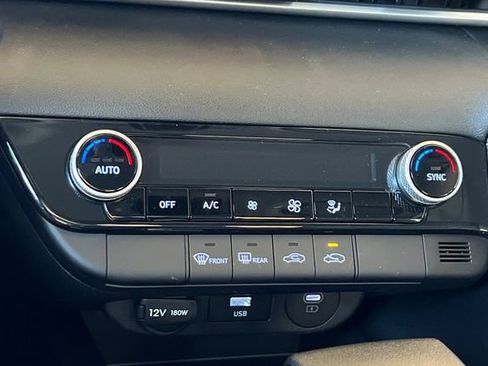New 2026 Hyundai Elantra Hybrid FWD image 19