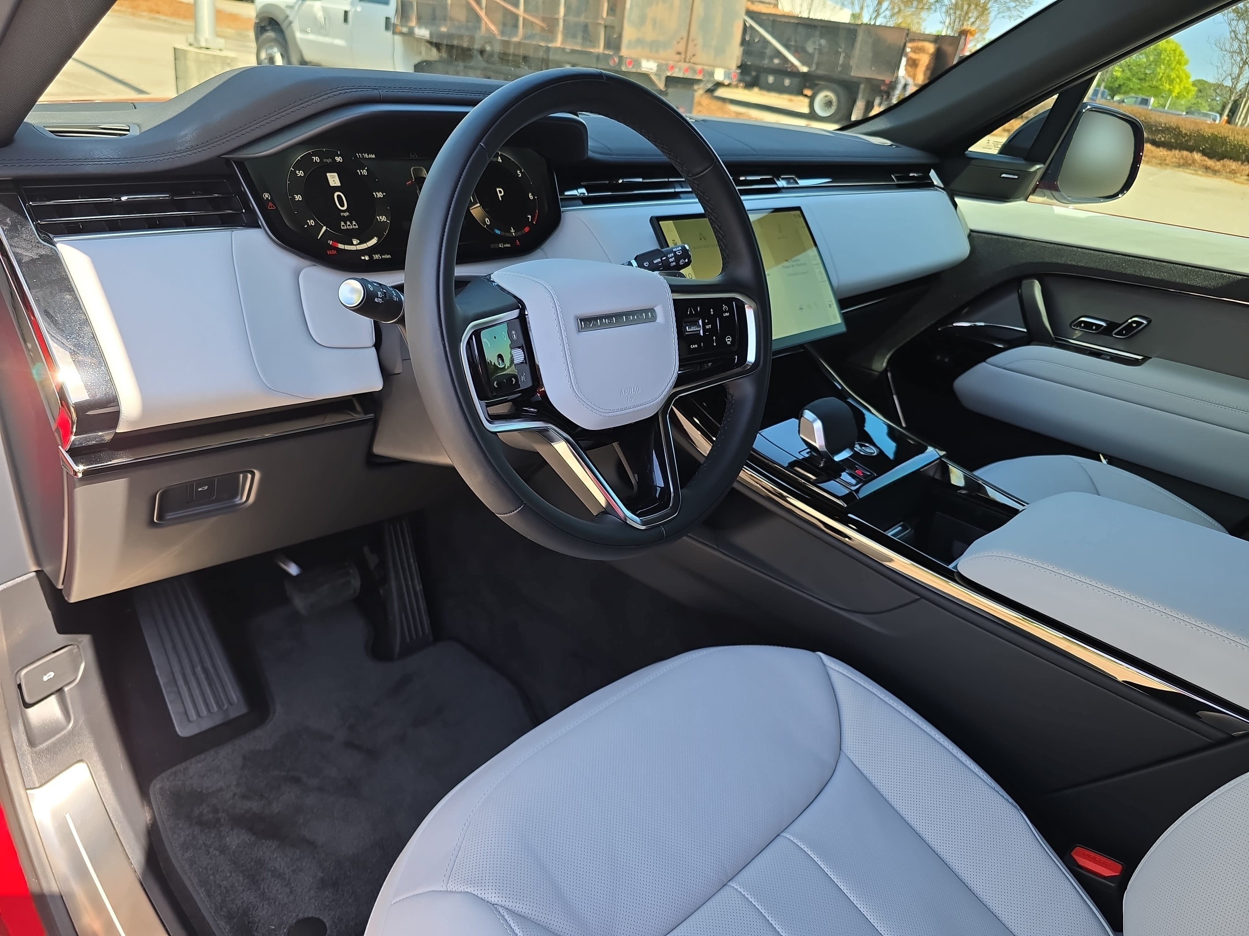 New 2026 Land Rover Range Rover Sport SE AWD/4WD image 16