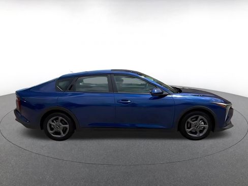 Used 2025 Kia K4 FWD image 14