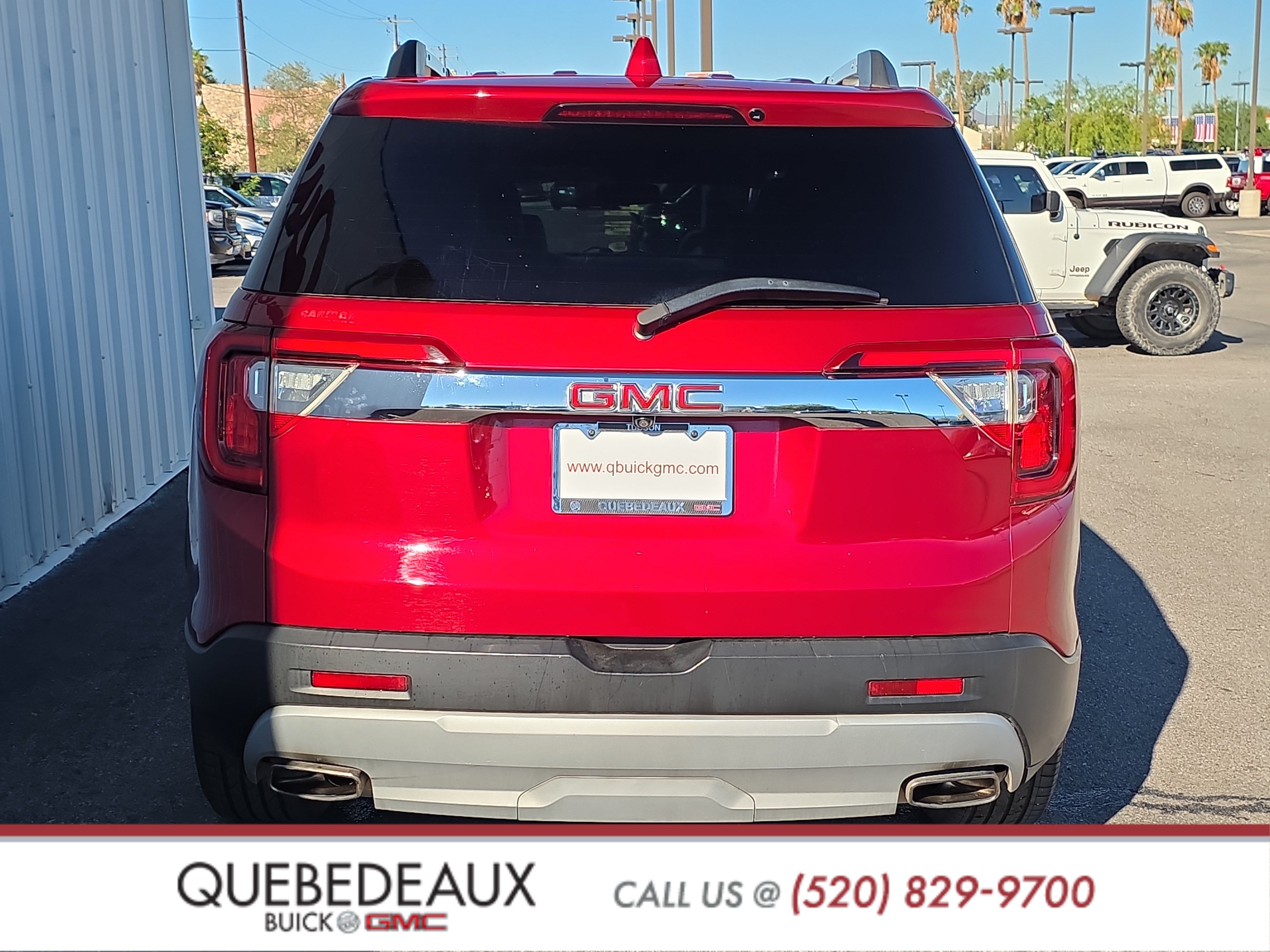Used 2023 GMC Acadia SLT FWD image 6