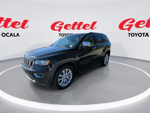 Used 2017 Jeep Grand Cherokee Limited image 4