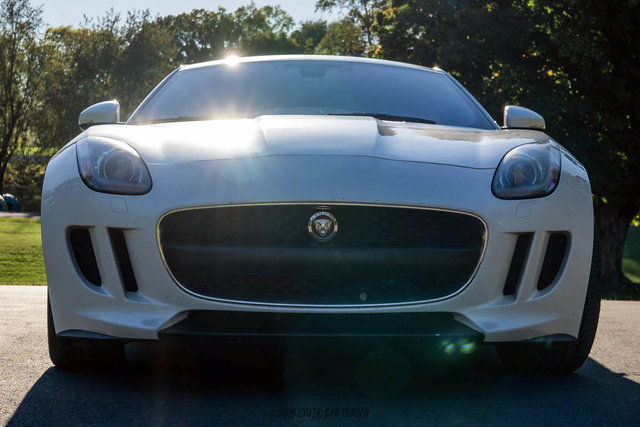 Used 2017 Jaguar F-TYPE Coupe RWD image 12