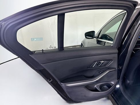 Used 2025 BMW 330i Sedan image 27