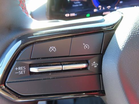 Used 2024 Chevrolet Blazer EV RS image 16